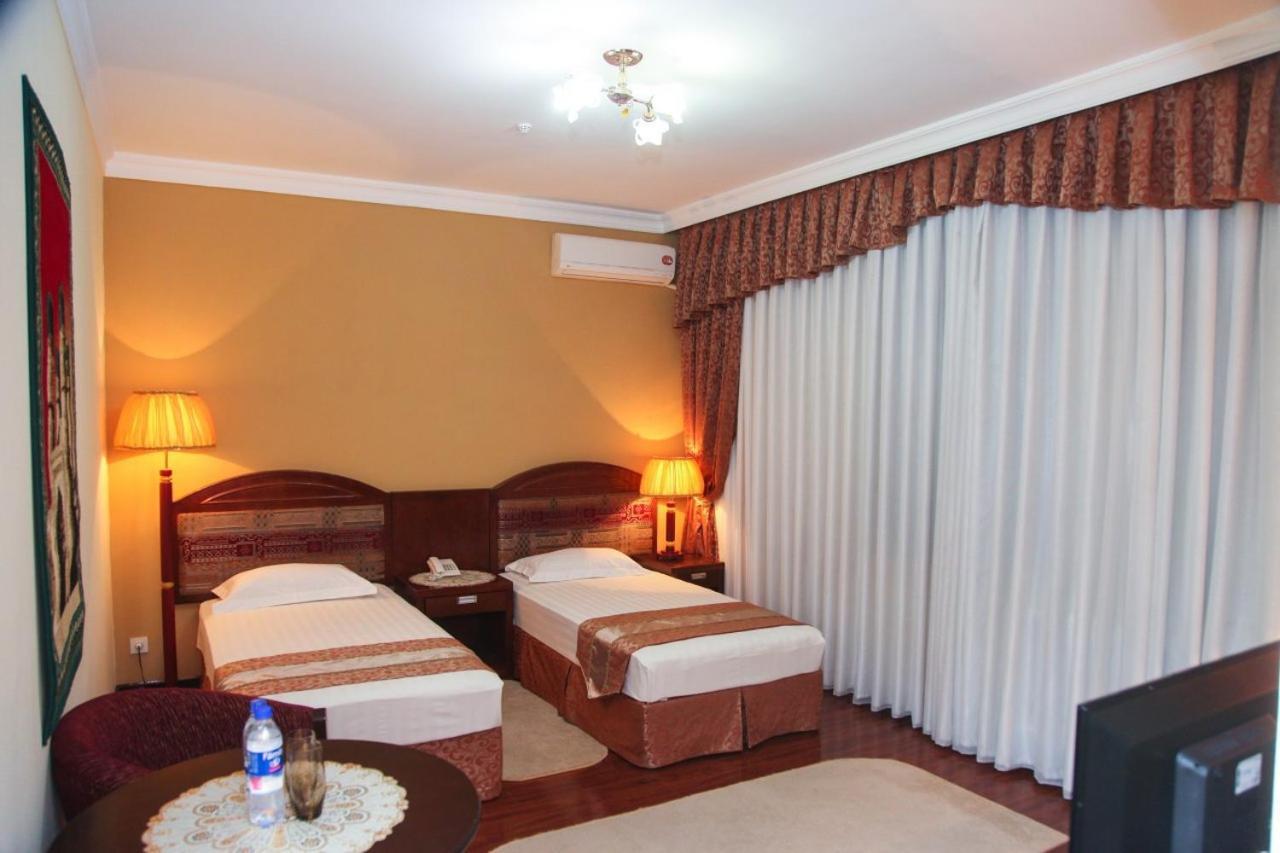 Hotel Kamelot Bukhara Esterno foto